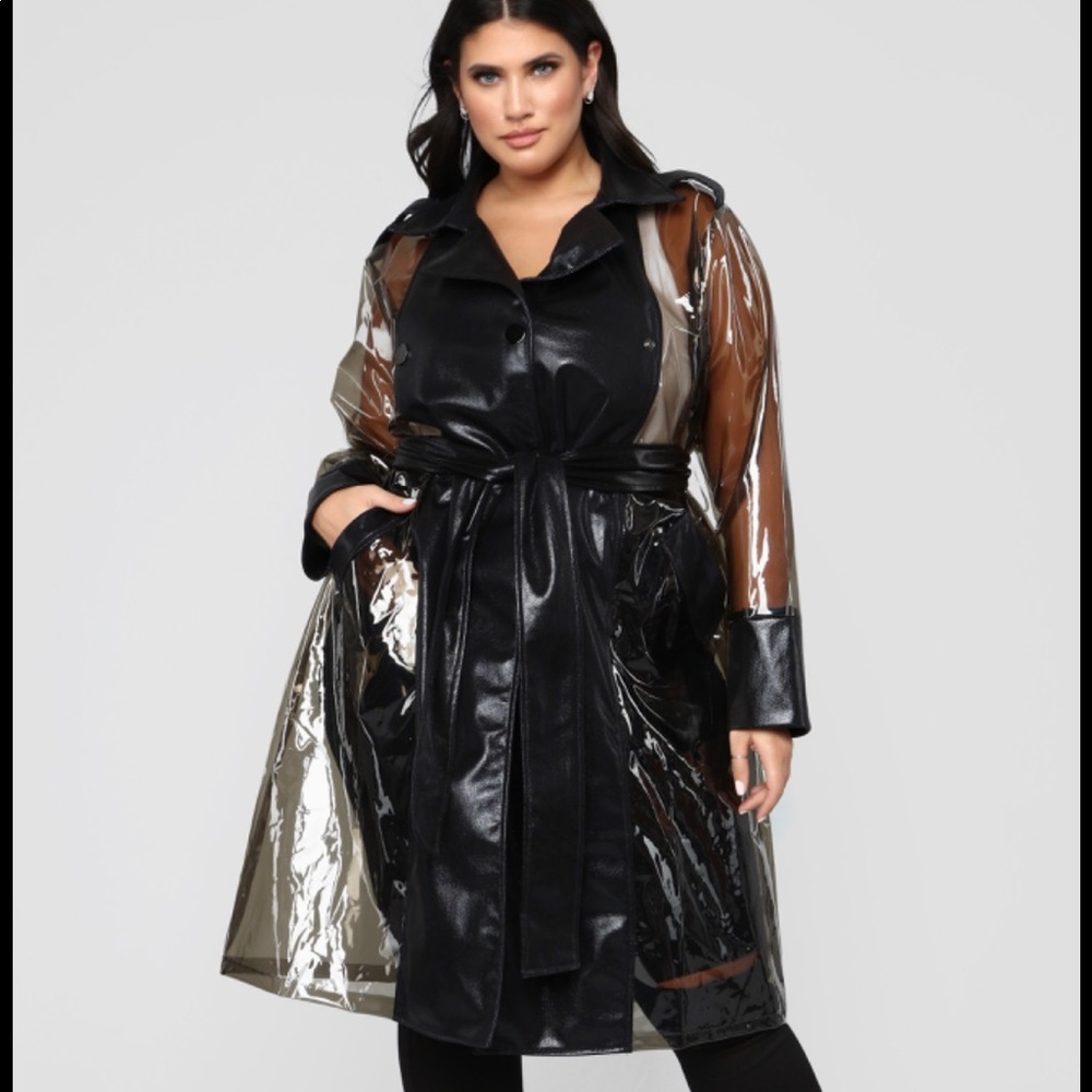 ❤️ NWOT Fashion Nova Clear Trench ☔️